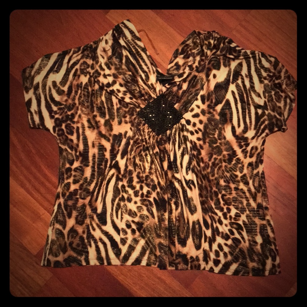 Lane Bryant size 18 20 cheetah print top